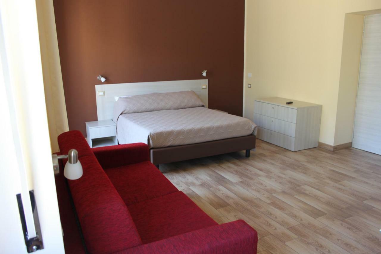 Dei Mille Bed & Breakfast ซัสซารี ภายนอก รูปภาพ